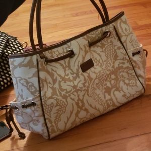 Spartina bag with accessories included